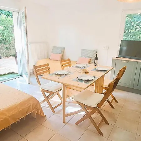 Sérénité à L'orée Des Bois Appartement *