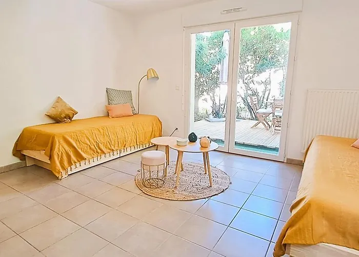 Serenite A L'oree Des Bois